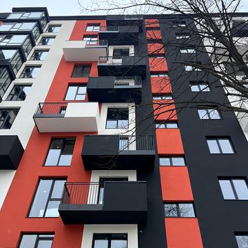 Степана Бандери вул., (Будинок)