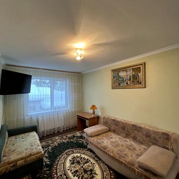 Університетська вул., 34