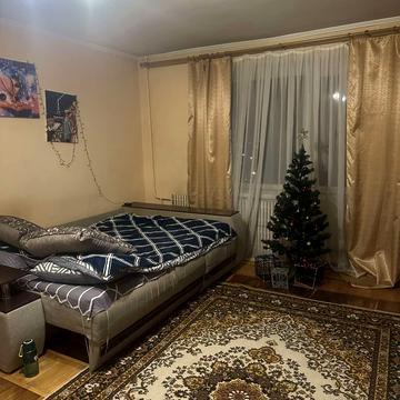 15 Квітня вул., 15