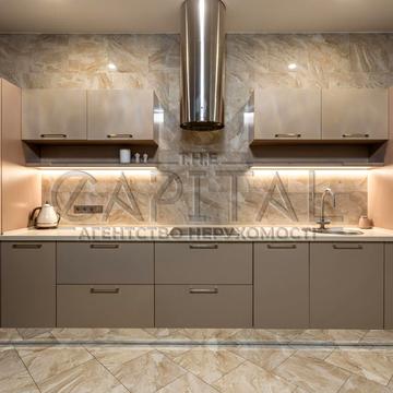 Деміївська вул., 33