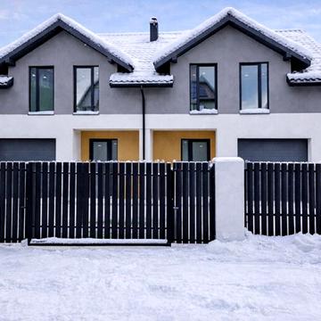 Межева вул., 3