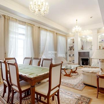 Софіївська вул., 25-А