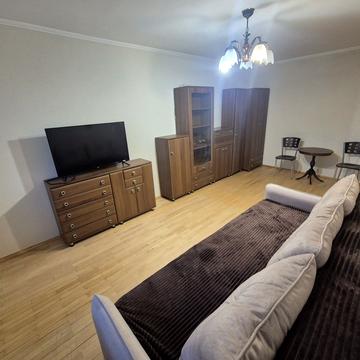 Богдана Гаврилишина вул. (Ванди Василевської), 13/1