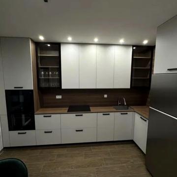 Козельницька вул., (Будинок)