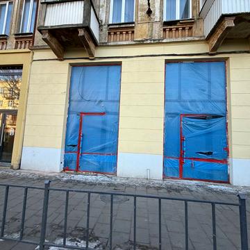 Богдана Хмельницького вул., 74