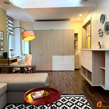 Валерія Лобановського просп. (Червонозоряний), 23