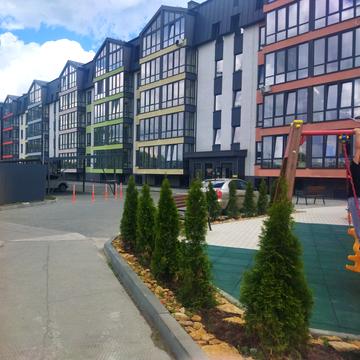 Павла Клепацького вул., (Будинок 1)