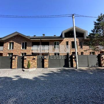 Центральна вул. (Чапаєва)