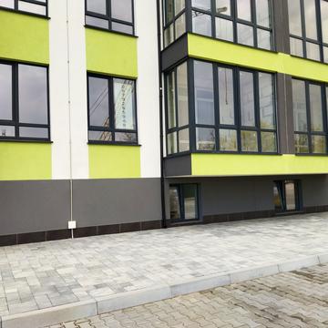 Павла Клепацького вул., (Будинок 1)