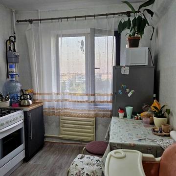 Академіка Александрова вул., 11