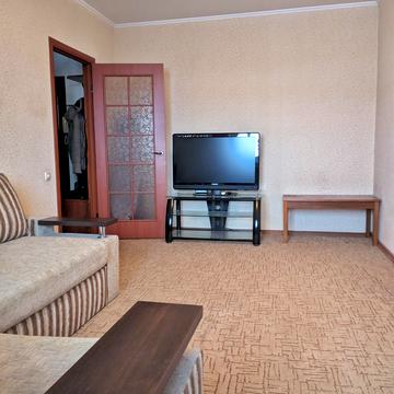 Володимира Коваленка вул., 107