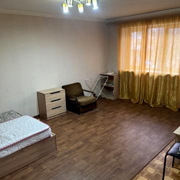 Шевченка просп., 23