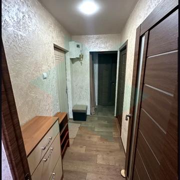 Героїв просп., 9