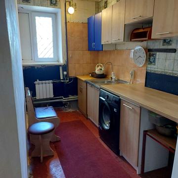 Академіка Заболотного вул., 26