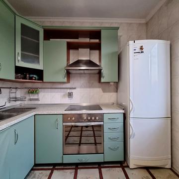 Рональда Рейгана вул., 44-А