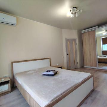 Перлинна вул., 11