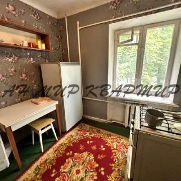 Просвіти вул., 3