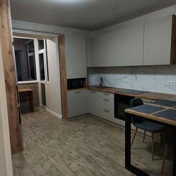 Рівненська вул., 25-Н