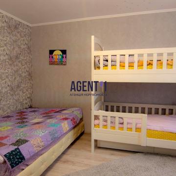 Гетьманська вул., 8