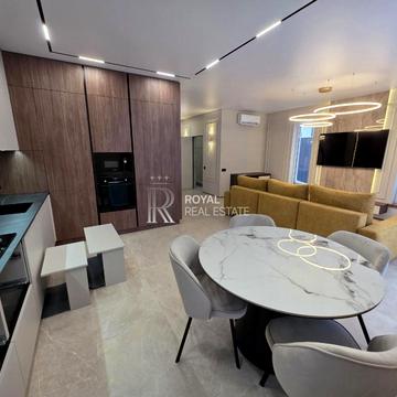 Донецька, 23