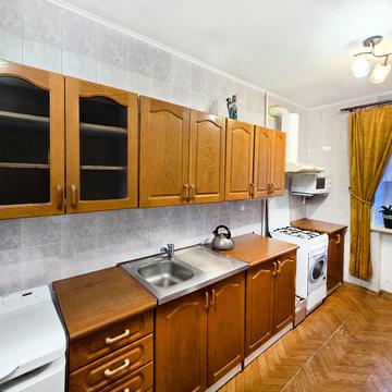 Василя Тютюнника вул. (Малишева), 11