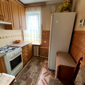 Василя Симоненка вул. (), 3