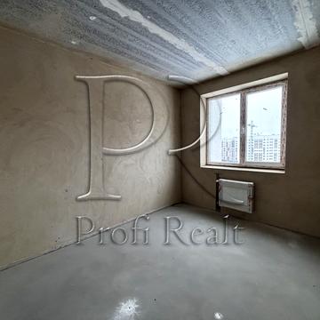 Святошинська вул., 54