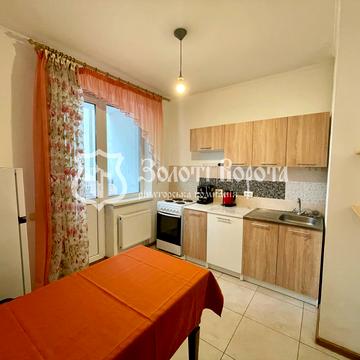 Драгоманова вул., 6/1