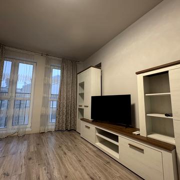 Іллі Мечникова вул., 16е