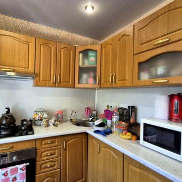 Історична вул., 37-Б