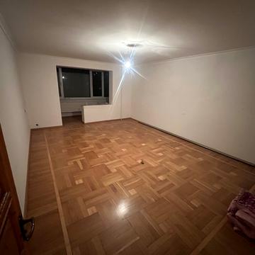 Євгена Танцюри вул., 22б