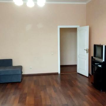 Микільсько-Слобідська вул., 1-А