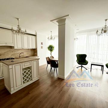 Садова вул., 2e