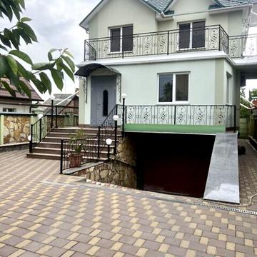 Михайла Драгоманова вул.