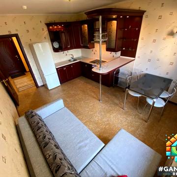 Слобожанська вул. (8 Березня), 11