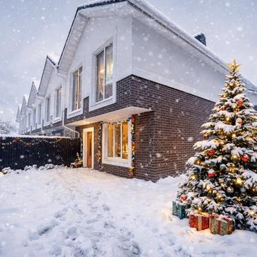 Новаторів вул., 2