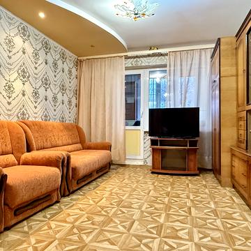 Дмитра Павличка просп., 3