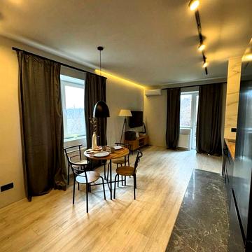 Лукрецька вул., 2-Б