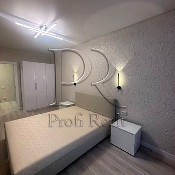 Валеряна Підмогильного вул., 5