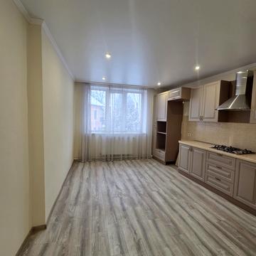 Пирогова вул., 2