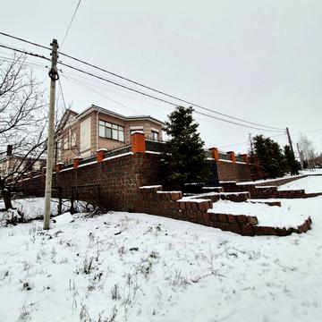 Сухомлинського пров., 1