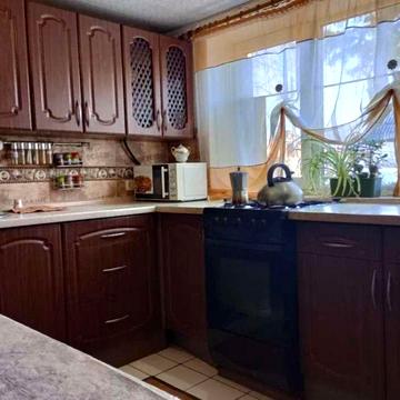 Азовська вул.