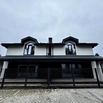 Золотоніська вул., 22