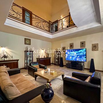 Анатолія Соловяненка вул.