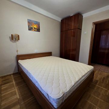 Борщагівська вул., 10-А