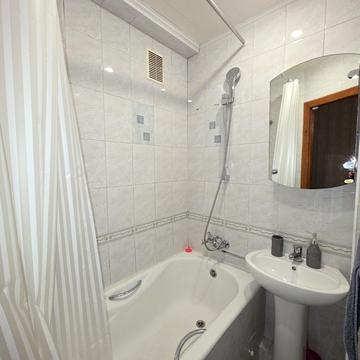 Борщагівська вул., 10-А