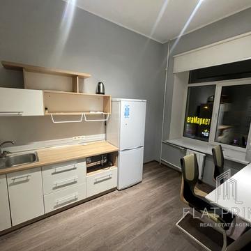 Антоновича вул. (Горького), 47/12