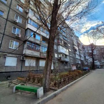 Набережна Перемоги вул., 56