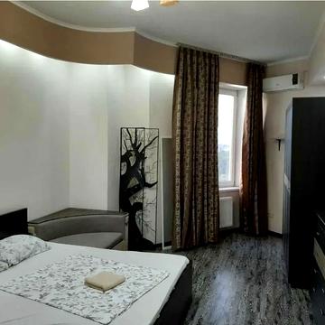 Мала Арнаутська вул., 105/1