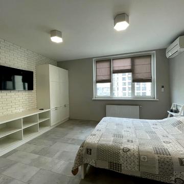 Самійла Кішки вул. (Маршала Конєва), 10/1